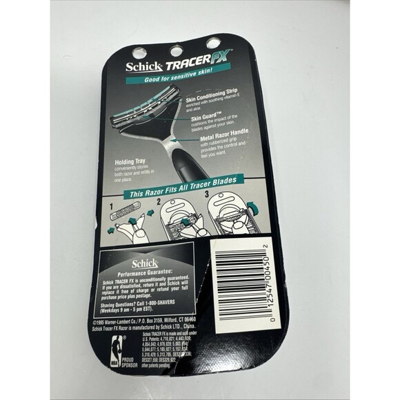 Vintage 1995 SCHICK TRACER FX, One Metal Razor Handle Two Refill Blades NEW NOS - Picture 3 of 4